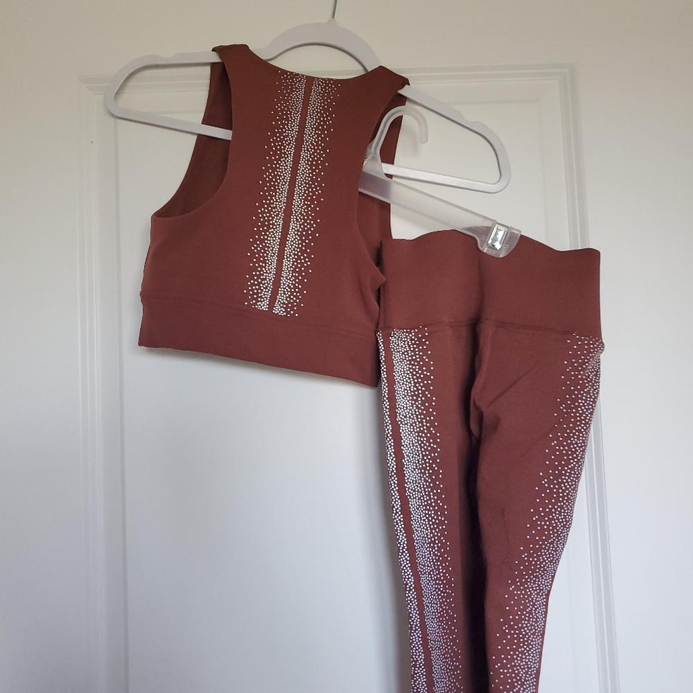 Fabletics Set - image 4